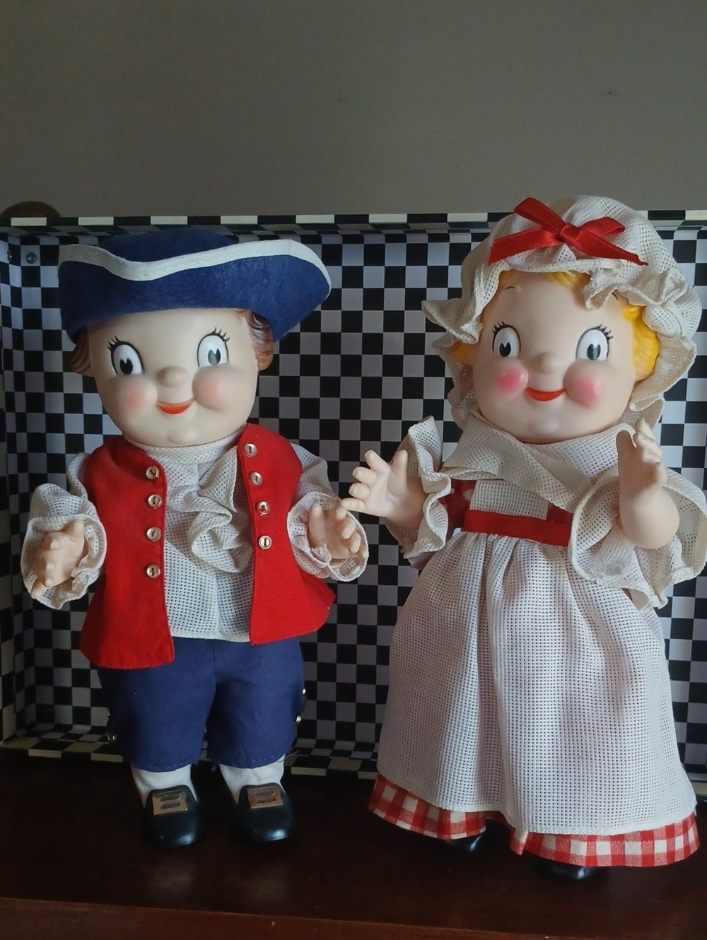 1976 Campbell's Kids Dolls.